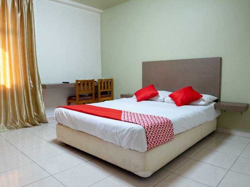 Oyo 434 Marbella Hotel Johor Bahru Exterior photo