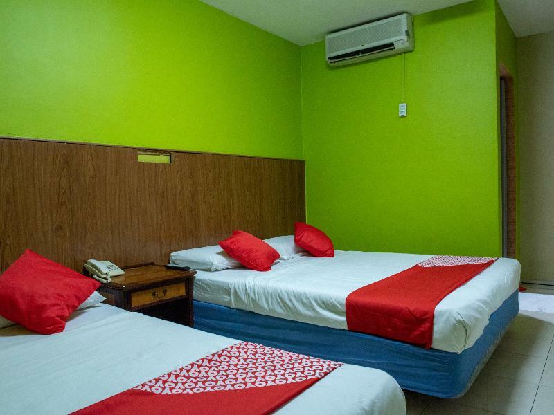 Oyo 434 Marbella Hotel Johor Bahru Exterior photo