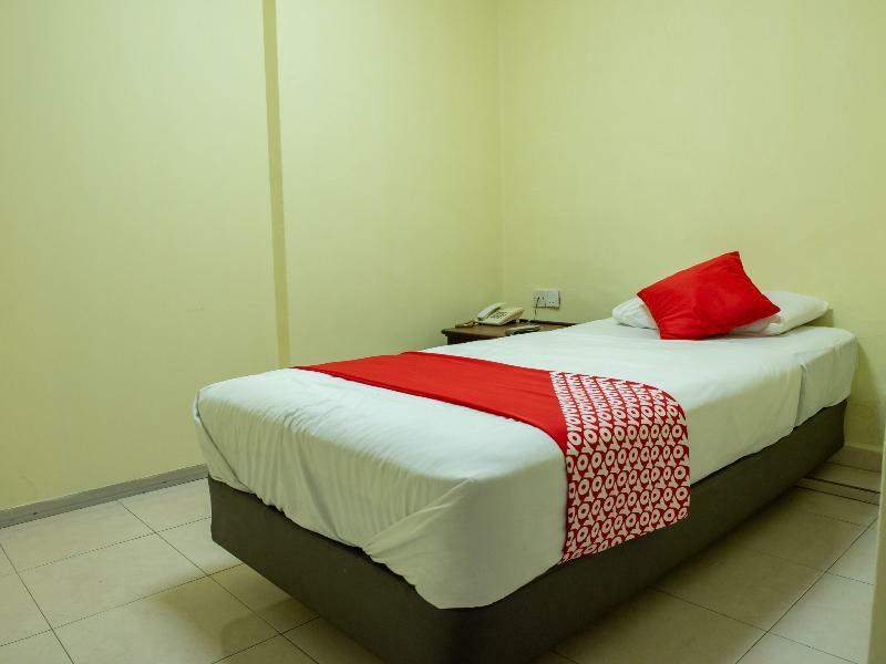 Oyo 434 Marbella Hotel Johor Bahru Exterior photo