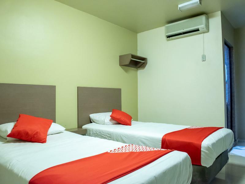 Oyo 434 Marbella Hotel Johor Bahru Exterior photo